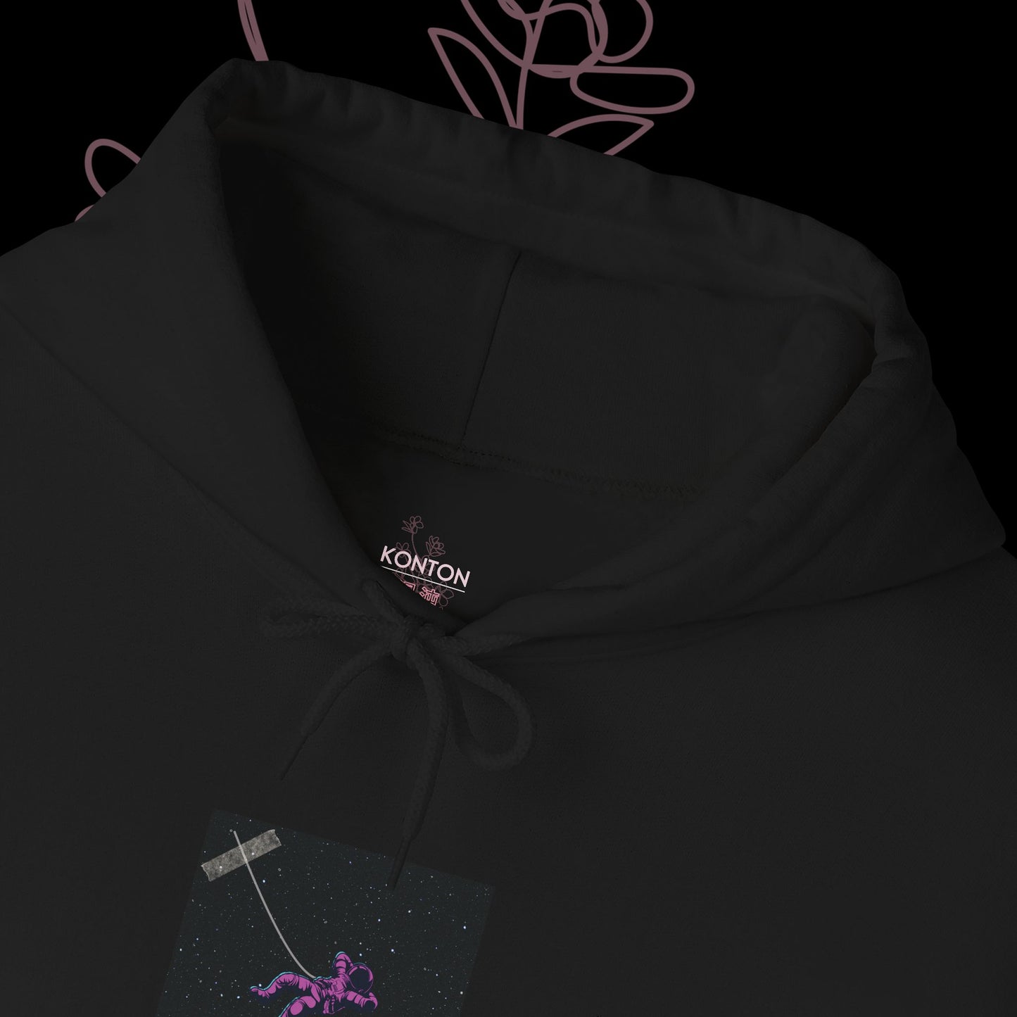 Escape by KONTON - Unisex Heavy Blend™ Hooded Sweatshirt
